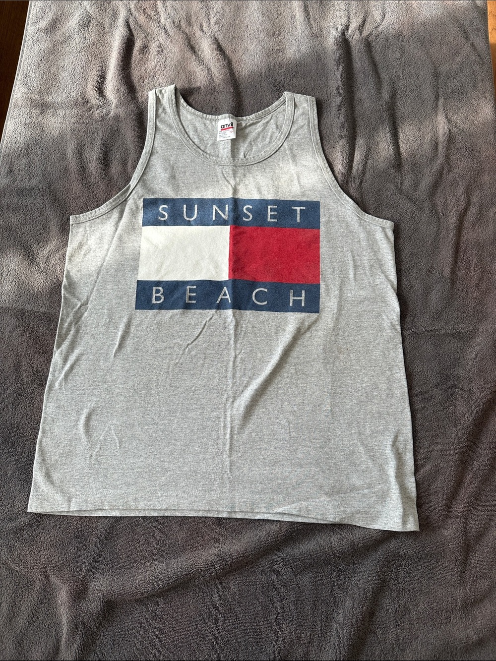 Anvil Gray Tank Top with Red and Blue Sunset Beach Graphic